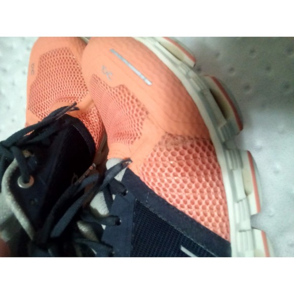 on cloud Cloudflayer women running shoes - Picture 10 of 13